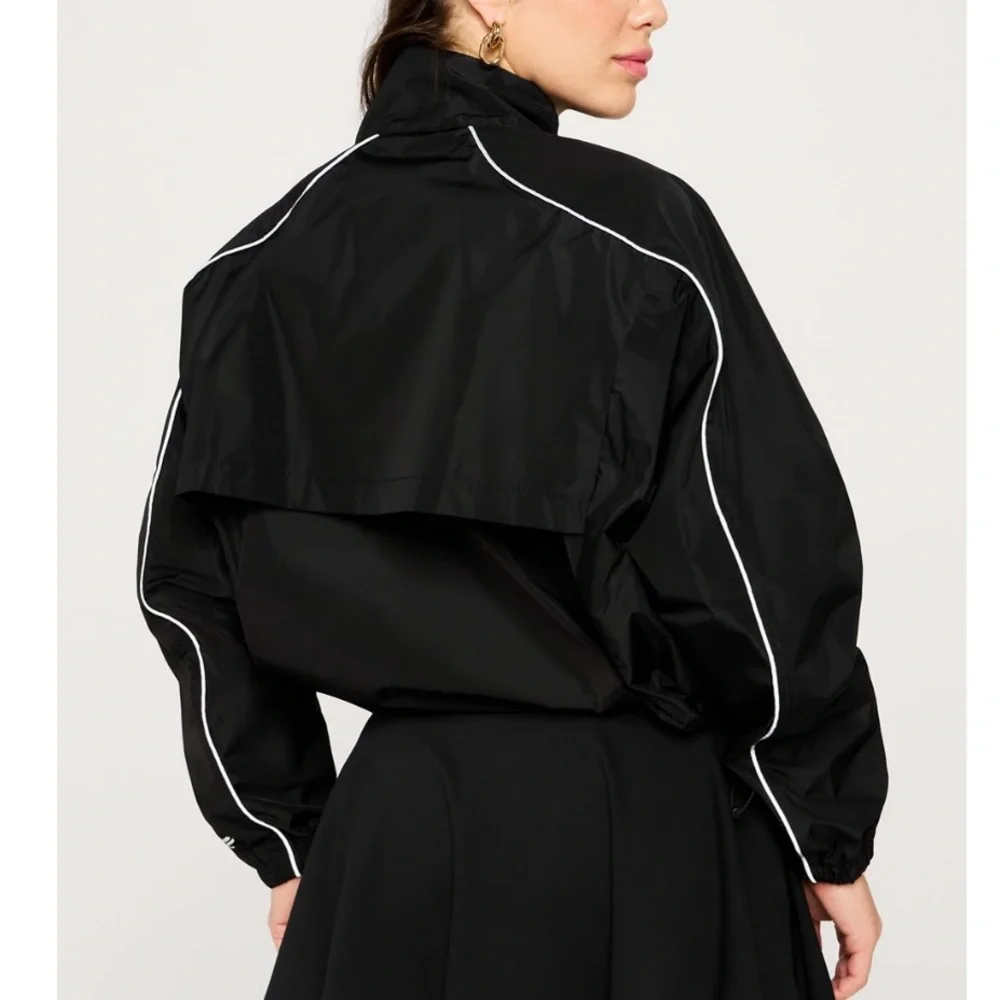 Fabletics Tempo Lightweight Windbreaker - XS - Picture 3 of 7